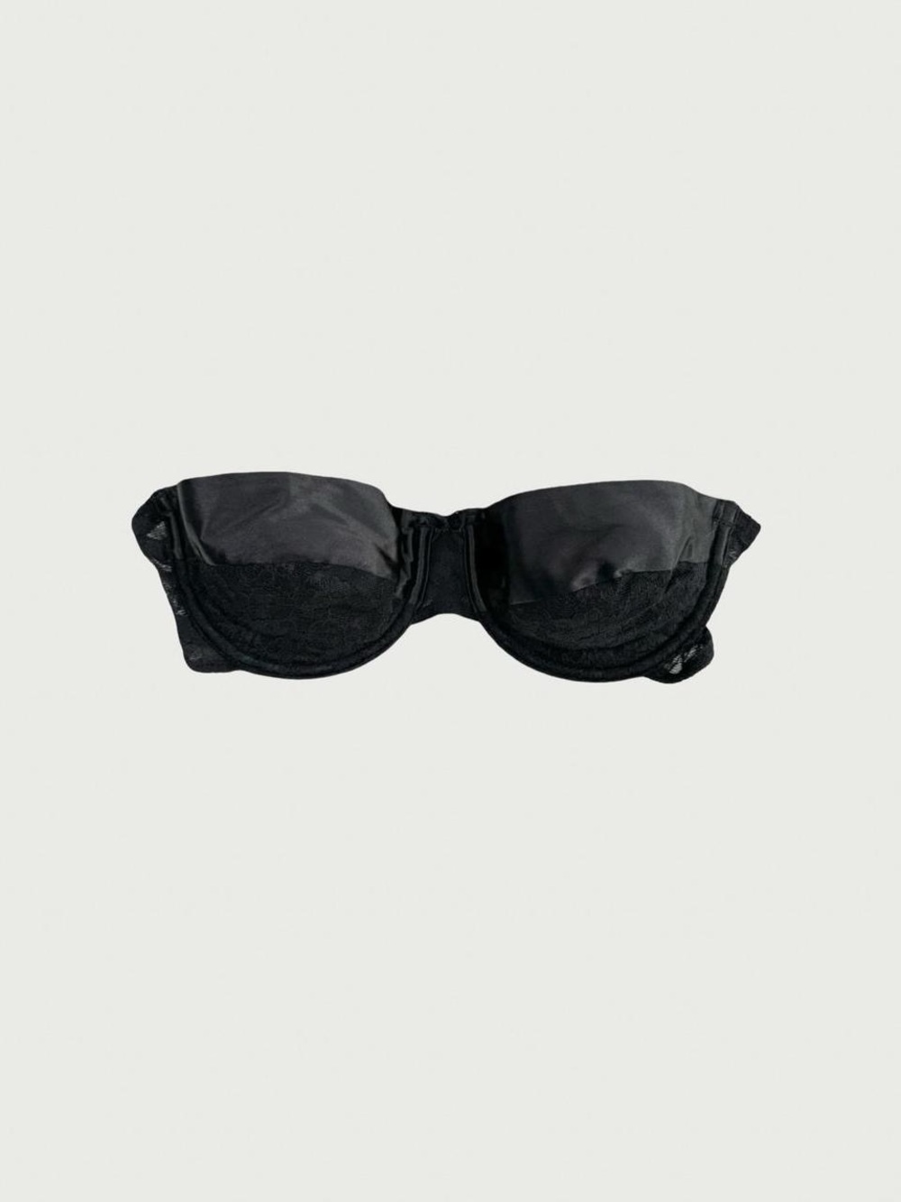 Satin and Lace Strapless Bra